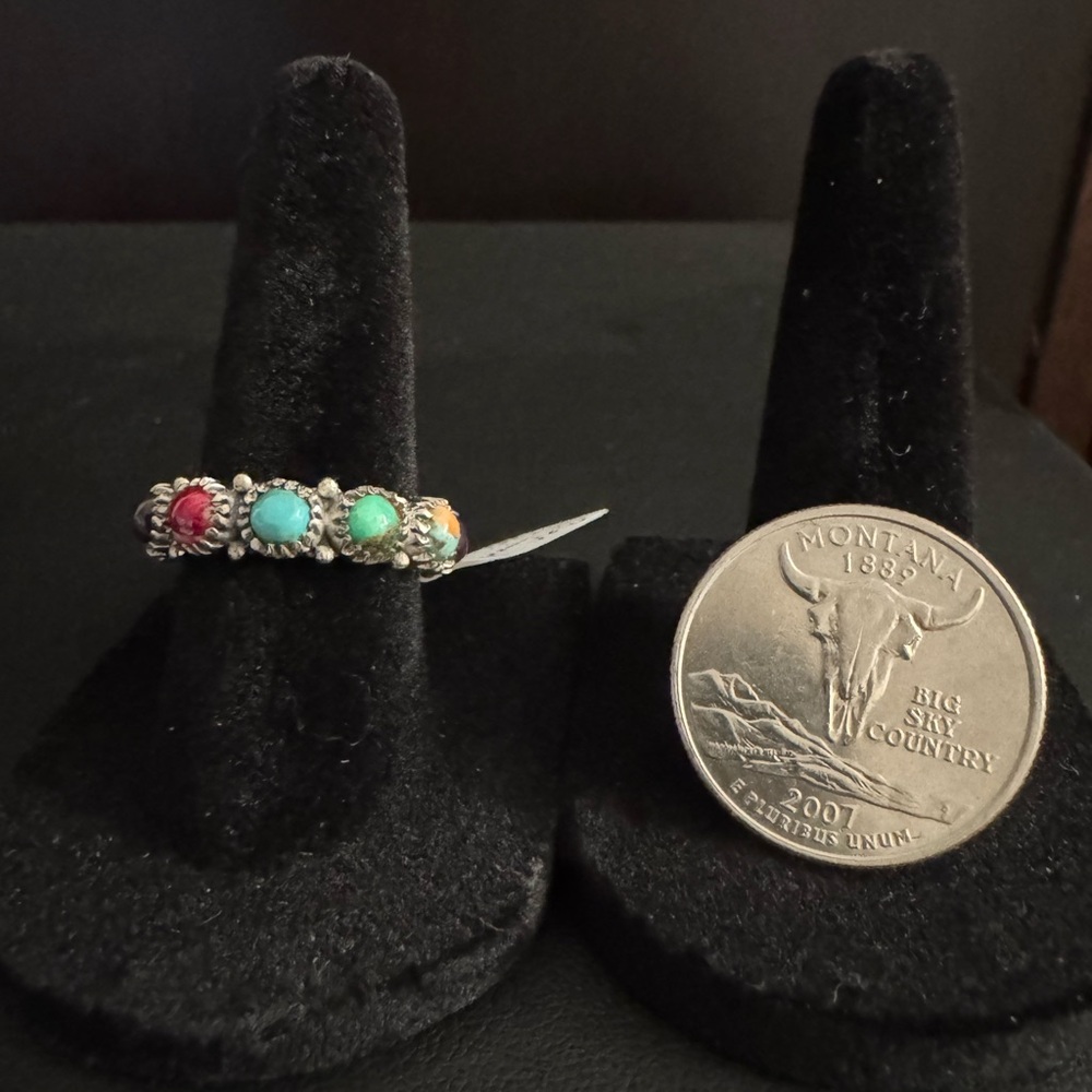 Elegant Multi-Stone Silver Ring - image 5